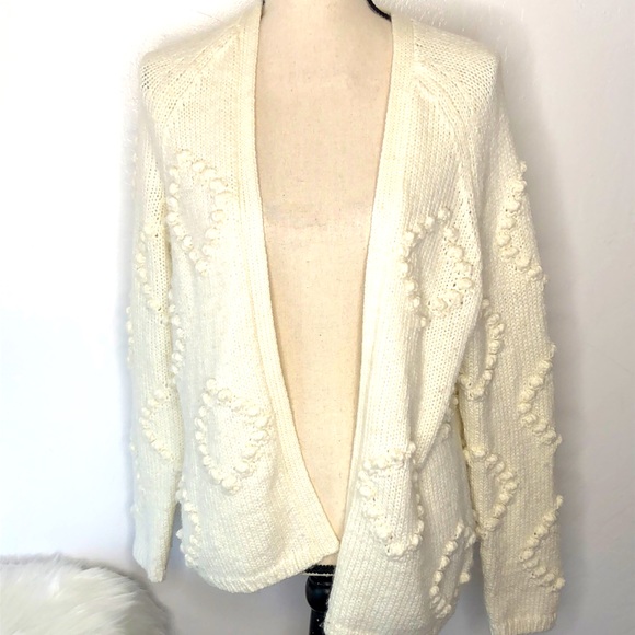 GAP Sweaters - GAP ivory colored sweater size Small